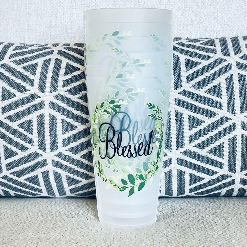 NWT Farmer’s Market Set of 6 32 Oz Blessed Frosted Plastic Clear Green Black Cup